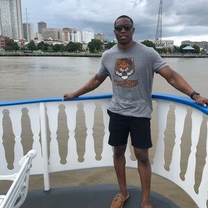 Meet your Posher, Dante